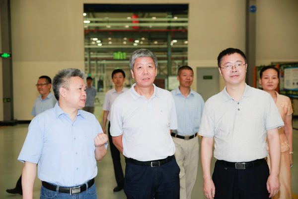 我院院長陪同科技部領導調研重慶永川高新區(qū)“以升促建”工作